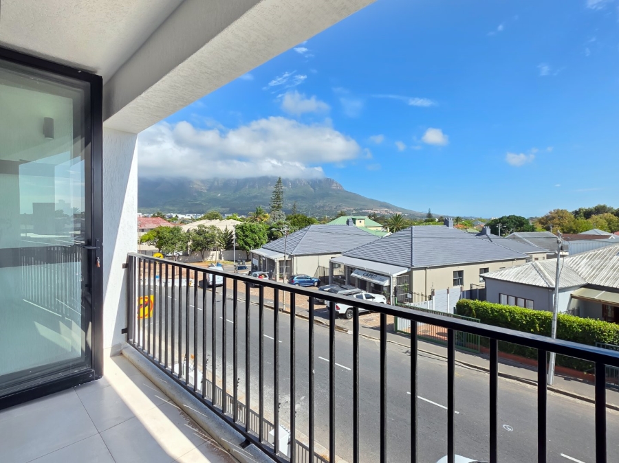2 Bedroom Property for Sale in Claremont Western Cape